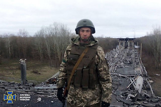 Фото новости: СБУ остаточно встановила особу Героя, якого окупанти розстріляли після слів «Слава Україні!» Свежие новости: СБУ остаточно встановила особу Героя, якого окупанти розстріляли після слів «Слава Україні!»