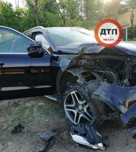 Фото новости: Масштабное ДТП под Киевом: есть пострадавшие Свежие новости: Масштабное ДТП под Киевом: есть пострадавшие