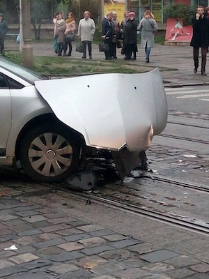 Свежие новости: Бывший мэр Львова попал в аварию: появились фото