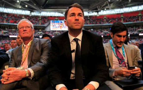 Фото новости: Поветкин просит отложить бой с Усиком - у Хирна появился новый вариант для украинца Свежие новости: Поветкин просит отложить бой с Усиком - у Хирна появился новый вариант для украинца