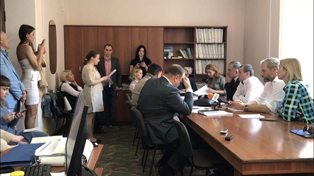 Свежие новости: Николаевская общественница предупредила депутатов: выбрасывать собак на улицу после отлова противозаконно