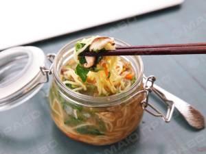 Свежие новости: Украина кормит ЕС лапшой быстрого приготовления