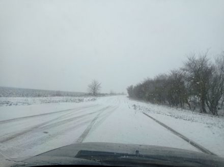 Свежие новости: Николаевскую область засыпалло снегом - на дороги вывели дорожную технику