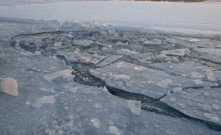 Свежие новости: Под Киевом двое мужчин провалились под лед