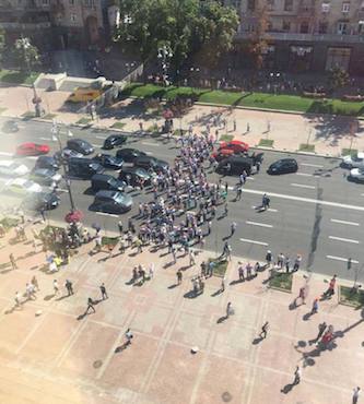 Свежие новости: В Киеве больше не будет парковщиков: за стоянку нужно платить через смс или покупать талоны на месяц