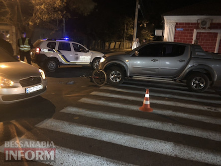 Фото новости: В Одесской области велосипедиста сбили сразу два автомобиля Свежие новости: В Одесской области велосипедиста сбили сразу два автомобиля