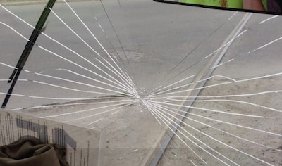 Свежие новости: В Николаеве пьяный пассажир разбил стекло в трамвае