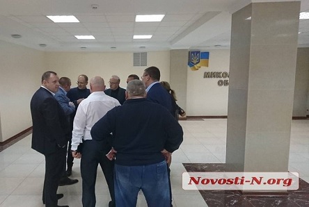 Фото новости: Депутаты уже три часа на перерыве - вопрос бюджета Николаевщины-2020 в подвешенном состоянии Свежие новости: Депутаты уже три часа на перерыве - вопрос бюджета Николаевщины-2020 в подвешенном состоянии