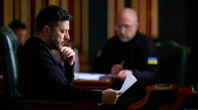 Свежие новости: Зеленський доручив готувати ППО до масованого удару РФ, про який повідомляє розвідка