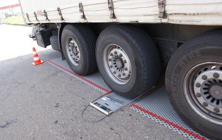 Свежие новости: Перегрузов и коррупции больше не будет: В Николаев с проверкой приехал и.о. начальника Южного управления «УТБ»