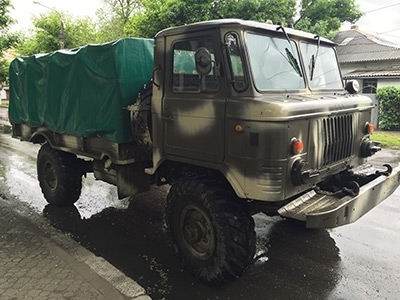 Свежие новости: Волонтеры передали украинской армии ГАЗ-66