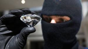 Свежие новости: За минуту воры ограбили ювелирный магазин в Николаеве