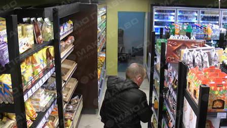 Фото новости: В Южноукраинске вор вынес из супермаркета кофе на 1500 грн Свежие новости: В Южноукраинске вор вынес из супермаркета кофе на 1500 грн