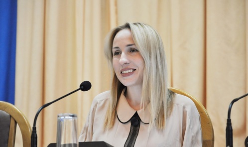 Свежие новости: Москаленко на следующей неделе созывает внеочередную сессию, на которой рассмотрят вопросы приватизации недвижимости