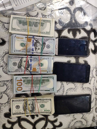 Свежие новости: В Одессе у организаторов сети подпольных казино изъяли больше двух миллионов гривен и оружие