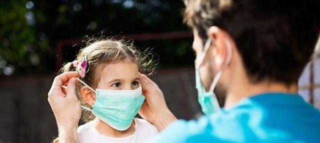 Фото новости: Учителя и ученики украинских школ будут покупать защитные маски и антисептики за свой счет Свежие новости: Учителя и ученики украинских школ будут покупать защитные маски и антисептики за свой счет