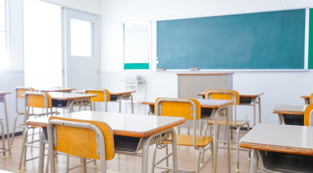 Свежие новости: В Україні хочуть заборонити використовувати російську мову у приватних школах