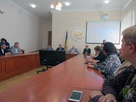 Свежие новости: Южноукраїнськ взяв участь у проекті «Наукові школи, авторські системи і концепції»