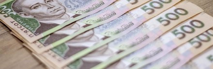 Свежие новости: На Первомайщине работница «Приватбанка» присвоила 18,5 тысяч клиентки