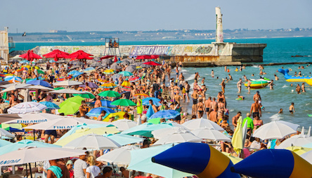 Свежие новости: В Одессе произошла вспышка COVID-19 из-за отдыхающих: больницы переполнены