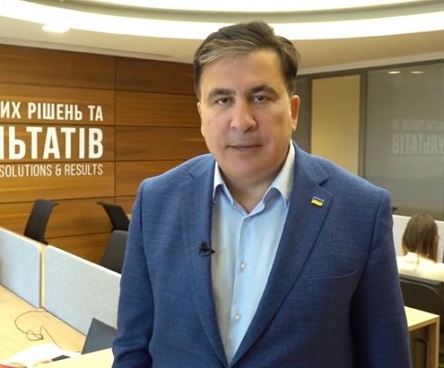 Свежие новости: Саакашвили рассказал, как Путин вонзил ему ногти в колено в темной комнате и угрожал войной