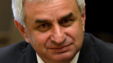 Свежие новости: В Абхазии пройдет референдум о досрочных выборах президента