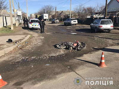 Свежие новости: В Первомайске столкнулись автомобиль и мопед