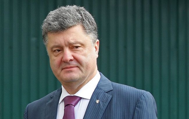 Свежие новости: Порошенко поздравил украинцев с Днем Крещения Руси (ВИДЕО)