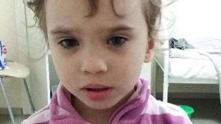 Свежие новости: Вечерами плачет и зовет маму: в Киеве ищут родителей потерявшейся девочки