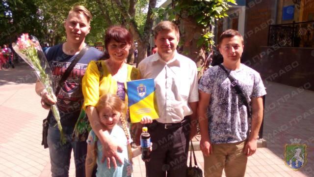 Свежие новости: Многодетная семья из Южноукраинска получила благодарность председателя Николаевской облгосадминистрации