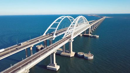 Свежие новости: Окупанти заявили про атаку дронів на Крим