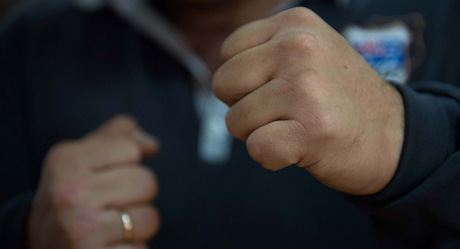 Свежие новости: На Николаевщине гулянка закончилась дракой местных жителей с полицейским и его женой