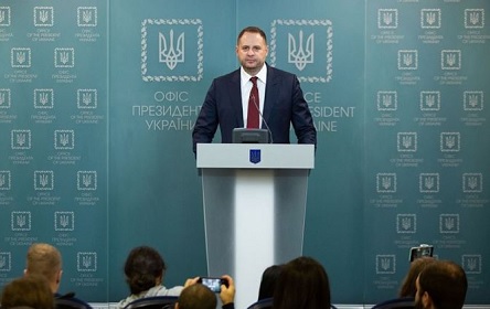 Свежие новости: Первый брифинг нового главы ОП