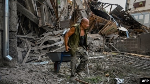 Свежие новости: Безробітних українців можуть «мобілізувати» для участі у громадсько корисних роботах