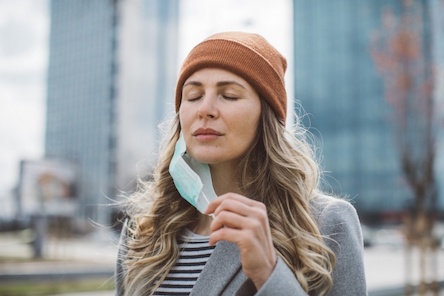 Свежие новости: В Украине за сутки 2 495 случаев COVID