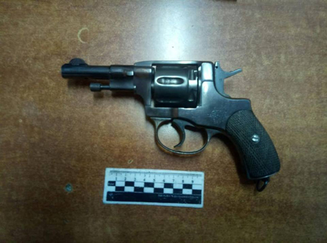 Свежие новости: Украинские пограничники нашли у пожилого гражданина России два раритетных пистолета