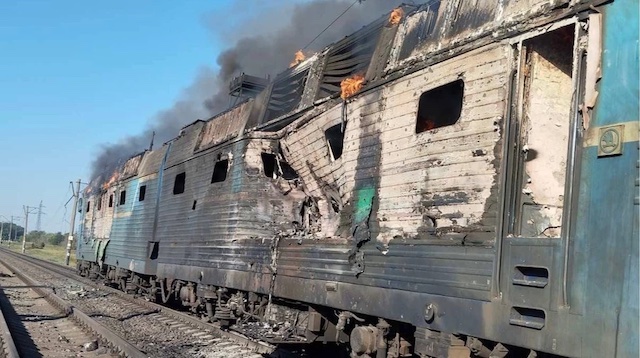Свежие новости: Російський дрон знову влучив у пасажирський поїзд на Запоріжжі