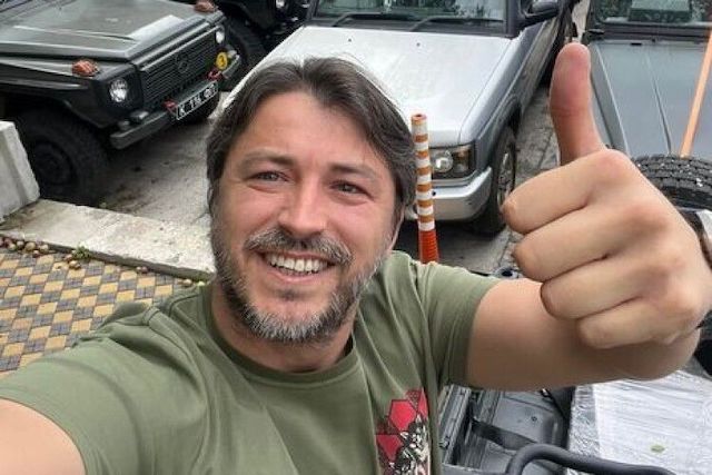 Свежие новости: ЗСУ передали 125 автомобілів, куплених на гроші, отримані за картину відомої художниці