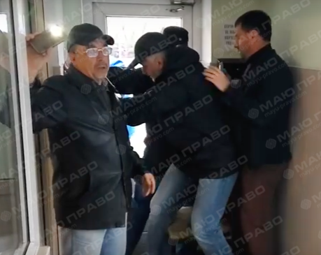 Свежие новости: ВИДЕО: Депутат Ентин подрался с охраной «Николаевводоканала»