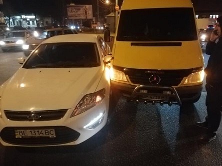 Свежие новости: Депутат облсовета попал в ДТП в центре Николаева