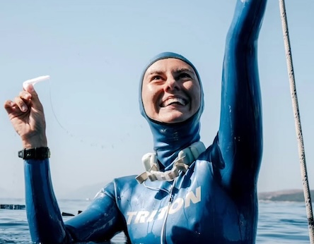 Свежие новости: Миколаївська спортсменка Садурська вдруге за два тижні встановила новий світовий рекорд у фрідайвінгу