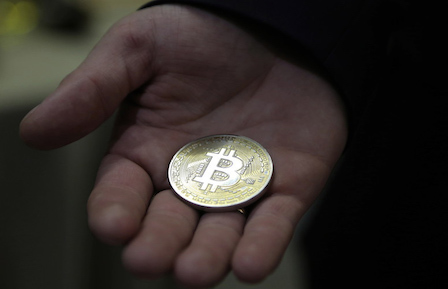 Свежие новости: Какой валюте украинцы доверяют больше всего