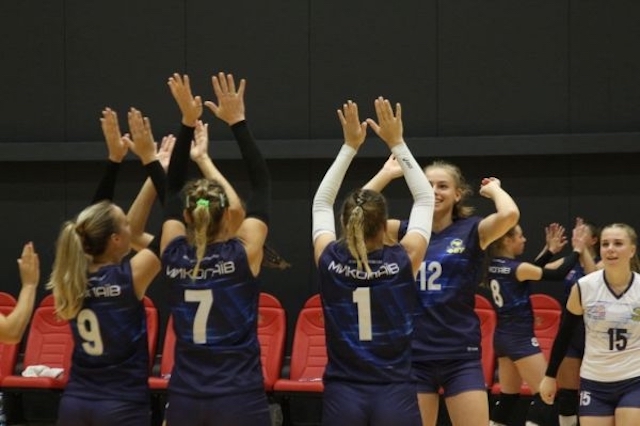 Свежие новости: Миколаївські волейболістки «прикарпатський» тур розпочали з перемоги