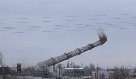 Свежие новости: ВИДЕО: В Николаеве взорвали 100-метровую трубу котельной