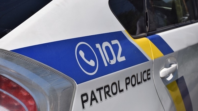 Свежие новости: В Одессе неизвестные разбили авто полицейского и украли наручники