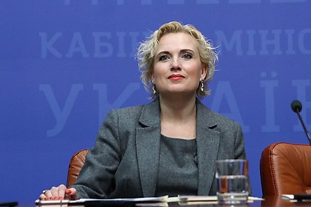 Свежие новости: На взятке в $150 тысяч задержана начальница департамента Офиса Президента