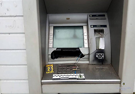 Свежие новости: В Харькове неизвестные взорвали банкомат и забрали из него деньги