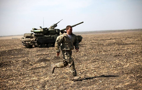 Свежие новости: За сутки на Донбассе ранены трое военных