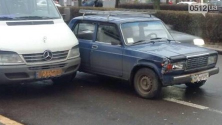 Свежие новости: ДТП в Николаеве: маршрутка с пассажирами столкнулась с ВАЗом