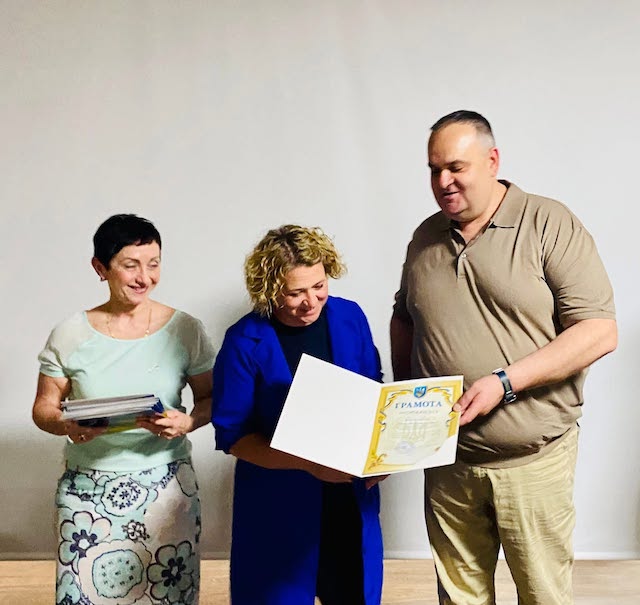 Свежие новости: У Вознесенському районі відзначили працівників ТОВ «В-ЦЕНТР» з нагоди професійного свята